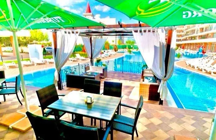 Grand Kamelia Sunny Apartmán *