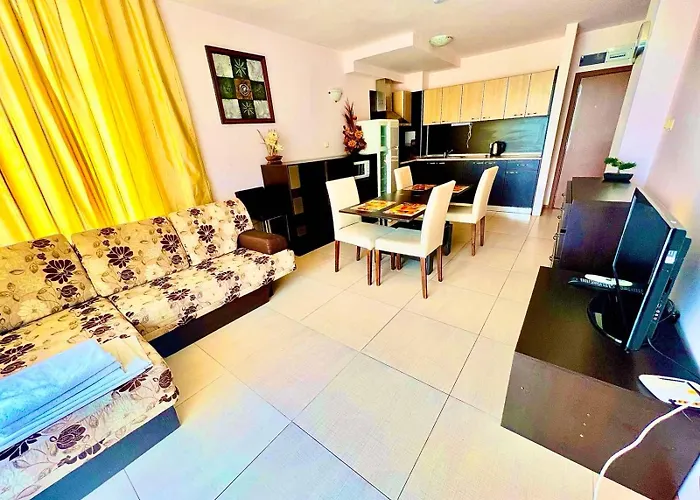 Grand Kamelia Sunny Apartmán *