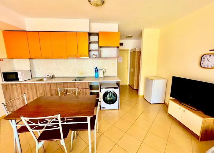 Grand Kamelia Sunny Slantchev Briag